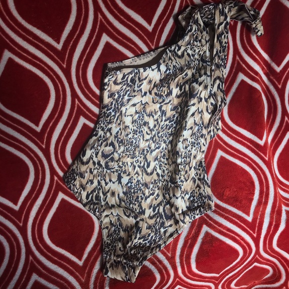 SALE ☀️ Zimmermann Leopard Swimsuit - Picture 2 of 5